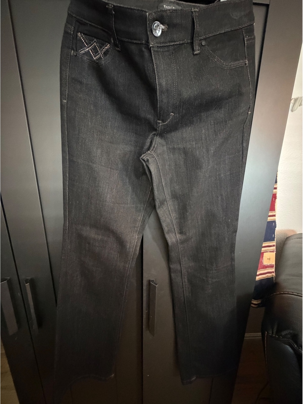 White House Black Market BLANC 88 Bootleg Jeans Black Rhinestone Embellished 8R